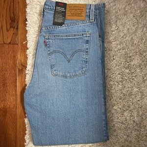Levi’s ribcage jeans